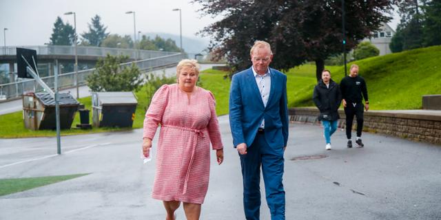 Erna Solberg och Sindre Finnes. Tuva Åserud / NTB