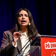 Partiledare Nooshi Dadgostar (V).