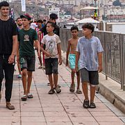 Migranter återvänder till Marocko från den spanska enklaven Ceuta den 31 juli 2026.