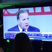 Tv-skärm på Centerpartiets valvaka under gårdagen.