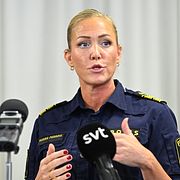Hanna Paradis, kommenderingschef för den nationella särskilda händelsen, under en pressträff med anledning av den senaste tidens våldsvåg. 