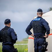 Bild från polisinsatsen efter det misstänkta mordförsöket.