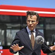 Statsminister Ulf Kristersson (M) under en pressträff.