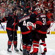 Carolina Hurricanes firar efter avancemanget till final.