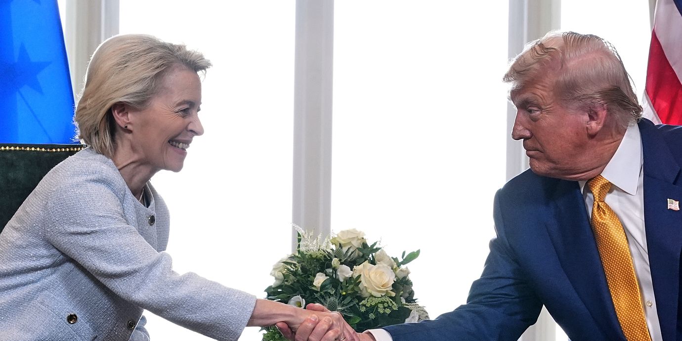 President Donald Trump och EU-chefen Ursula von der Leyen.