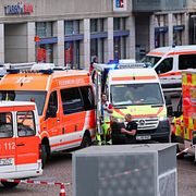 Räddningstjänst och ambulans på plats i Leipzig.