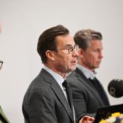 Minister för civilt försvar Carl-Oskar Bohlin (M), utrikesminister Maria Malmer Stenergard (M), statsminister Ulf Kristersson (M) och försvarsminister Pål Jonson (M) vid en pressträff på Folk och försvars rikskonferens på Sälens Högfjällshotell på söndagen. 