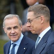 Kanadas premiärminister Mark Carney och Finlands president Alexander Stubb.