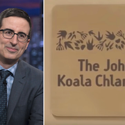 John Oliver till vänster. 