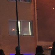 Bild från branden som bröt ut i Enköping i natt.
