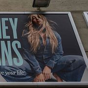 Den omtalade reklamen som på engelska låter väldigt likt ”Sydney Sweeney har bra gener”