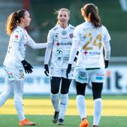 Rosengårds Athinna Persson Lundgren, Glodis Perla Viggosdottir och Matilda Eriksson Kristell.