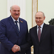 Lukasjenko och Putin/Zelenskyj.