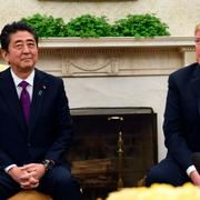 Shinzo Abe och Trump. Arkivbild.