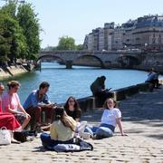 Parisbor vid Seine.