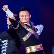 Arkivbild: Jack Ma uppträdde under Alibaba Annual Party i Huanglong-arenan i Hangzhou 2017. 