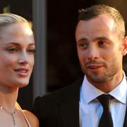 Pistorius med sitt offer Reeva Steenkamp.