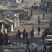 Tält och förstörda byggnader i Gaza city den 13 augusti 2026.