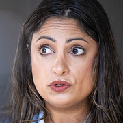 Magdalena Andersson (S)/Nooshi Dadgostar (V)