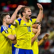 Viktor Gyökeres, Gabriel Gudmundsson, Benjamin Nygren och Yasin Ayari under måndagens match mot Tunisien. 