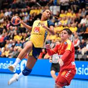 Arkivbild: Jamina Robergs under en match mot Nordmakedonien. 