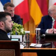 Arkivbild på Volodymyr Zelenskyj vid hans senaste besök i Vita huset.