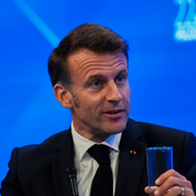 Macron/Nielsen och Frederiksen.