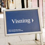 Tumult uppstod vid en lägenhetsvisning i Täby.