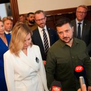 Ukrainas president Volodymyr Zelenskyj med hustrun Olena Zelenska