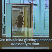 Bild på gärningsmannen från en övervakningskamera. Polisen håller en pressträff där nya uppgifter kring utredningen efter skolattacken på Campus Risbergska den 4 februari presenteras. 
