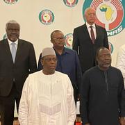  Nigerias president Bola Ahmed Tinubu (andre från vänster) tog emot övriga västafrikanska ledare i samarbetsorganisationen Ecowas för ett blixtinkallat möte i Abuja, Nigeria, den 30 juli 2023.