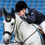 Sveriges Helena Persson på hästen Bonzai H.