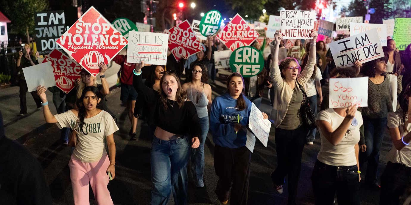Våldtäktslarmet har utlöst stora protester i USA.