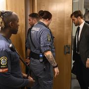 Advokat Ville Edström när Stockholms tingsrätt inleder rättegången mot fyra unga män med kopplingar till en nazistisk aktivklubb, som står åtalade för rasistiskt motiverade överfall mot tre män i Stockholm. 