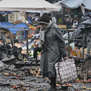 Ryssland har trappat upp attackerna mot flera ukrainska städer. Bilden är tagen i Odessa 12 februari efter ett av anfallen. 