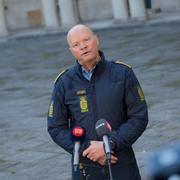 Bild från pressträffen. Jens Jespersen står i mitten.