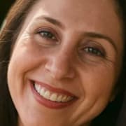 Slagorden ”Kvinna, liv, frihet” i en demonstration i solidaritet med Irans kvinnor i Washington, USA i oktober 2022. Zahra Tabari. 