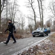 En stor polisinsats pågår vid Risbergska skolan i Örebro efter uppgifter om ett grovt våldsbrott.