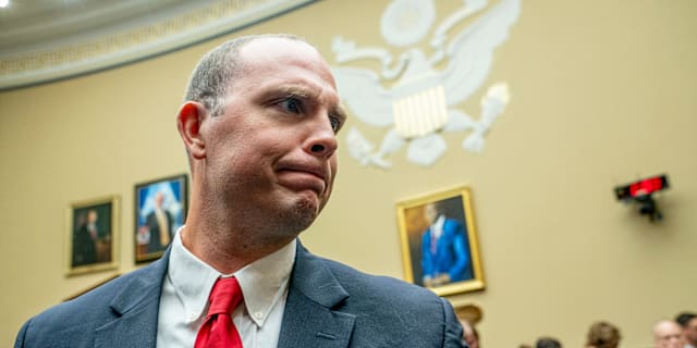 David Grusch i kongressen. Nathan Howard / AP