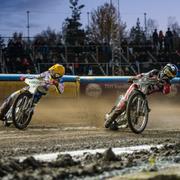 Dackarnas Maciej Janowski mot Smedernas Johannes Stark i kvällens final.