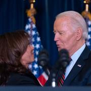 Kamala Harris och avgående presidenten Joe Biden. 