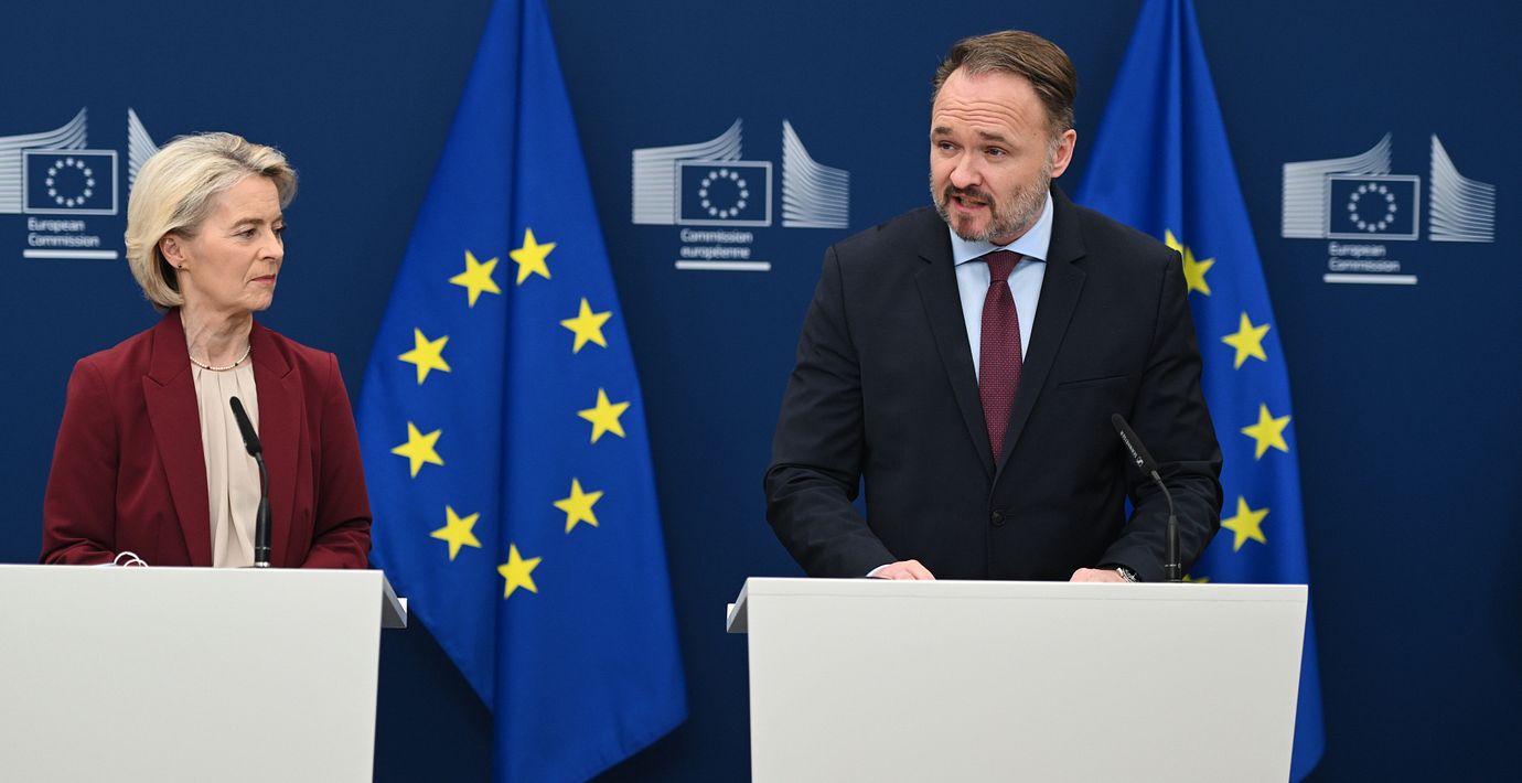 EU-kommissionens ordförande Ursula von der Leyen och energikommissionären Dan Jørgensen. Arkivbild.