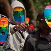 Arkivbild. Kenyaner demonstrerar mot landets lagar som kriminaliserar homosexualitet. 