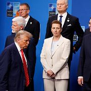 Trump framför flera av de andra Natoledarna under sommarens toppmöte.