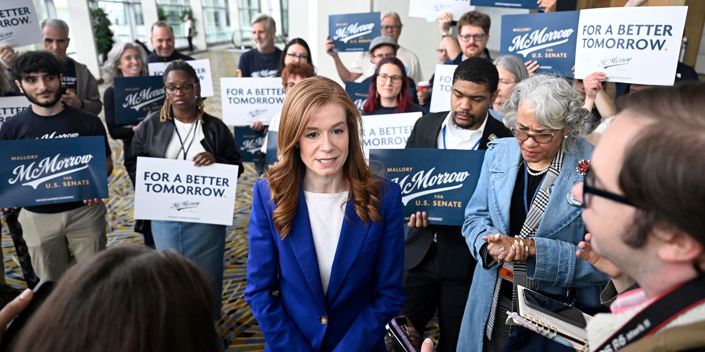 Mallory McMorrow i Michigan avbröt sin kampanj efter att en falsk mätning gett henne svaga siffror.