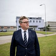 Arkivbild från 2025: Justitieminister Gunnar Strömmer (M) besöker fängelset Tartu Vangla i Tartu.