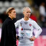 Rosengårds sportchef Therese Sjögran och Caroline Seger.