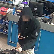 Mannen fångades på Biltemas kameror när han köpte en förvaringsbag efter