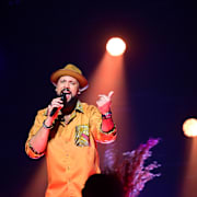 Kaliffa med bidraget ”Salute” på scen under torsdagens repetitioner inför deltävling två.