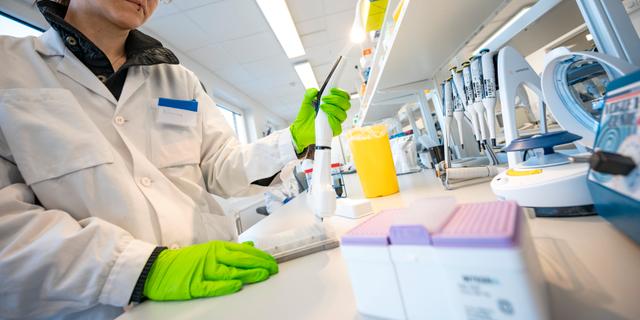 Jakt på virusmutationer vid Region Skånes labb i Lund. Arkivbild.  Johan Nilsson/TT / TT NYHETSBYRÅN